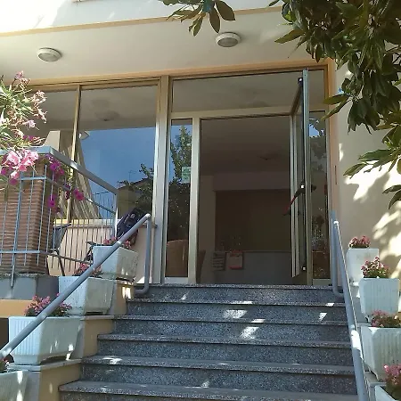 Hotel K2 3*